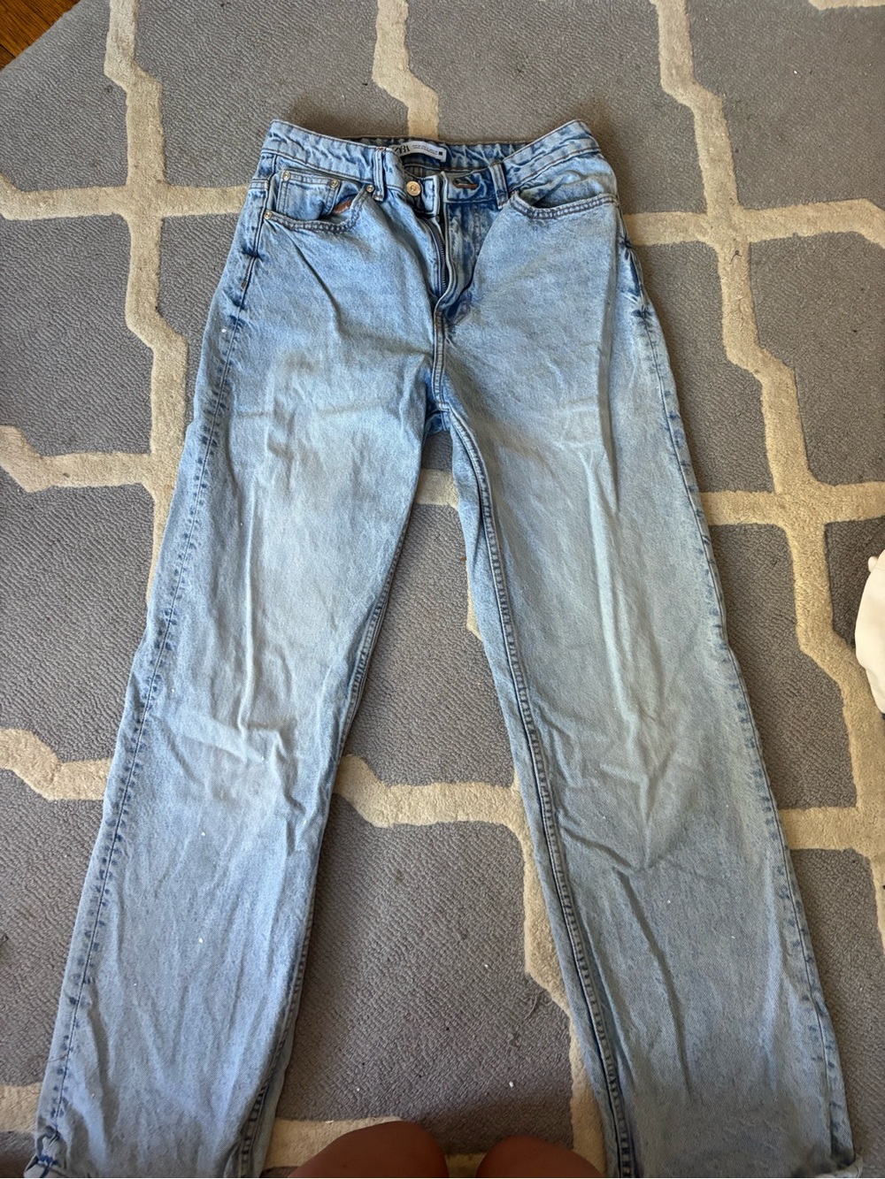 Zara Light Blue Straight-Leg Women's Jeans
